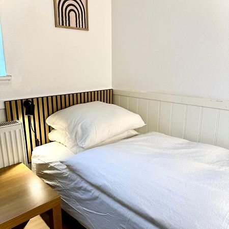 Bb Esbjerg Bed & Breakfast Exterior photo