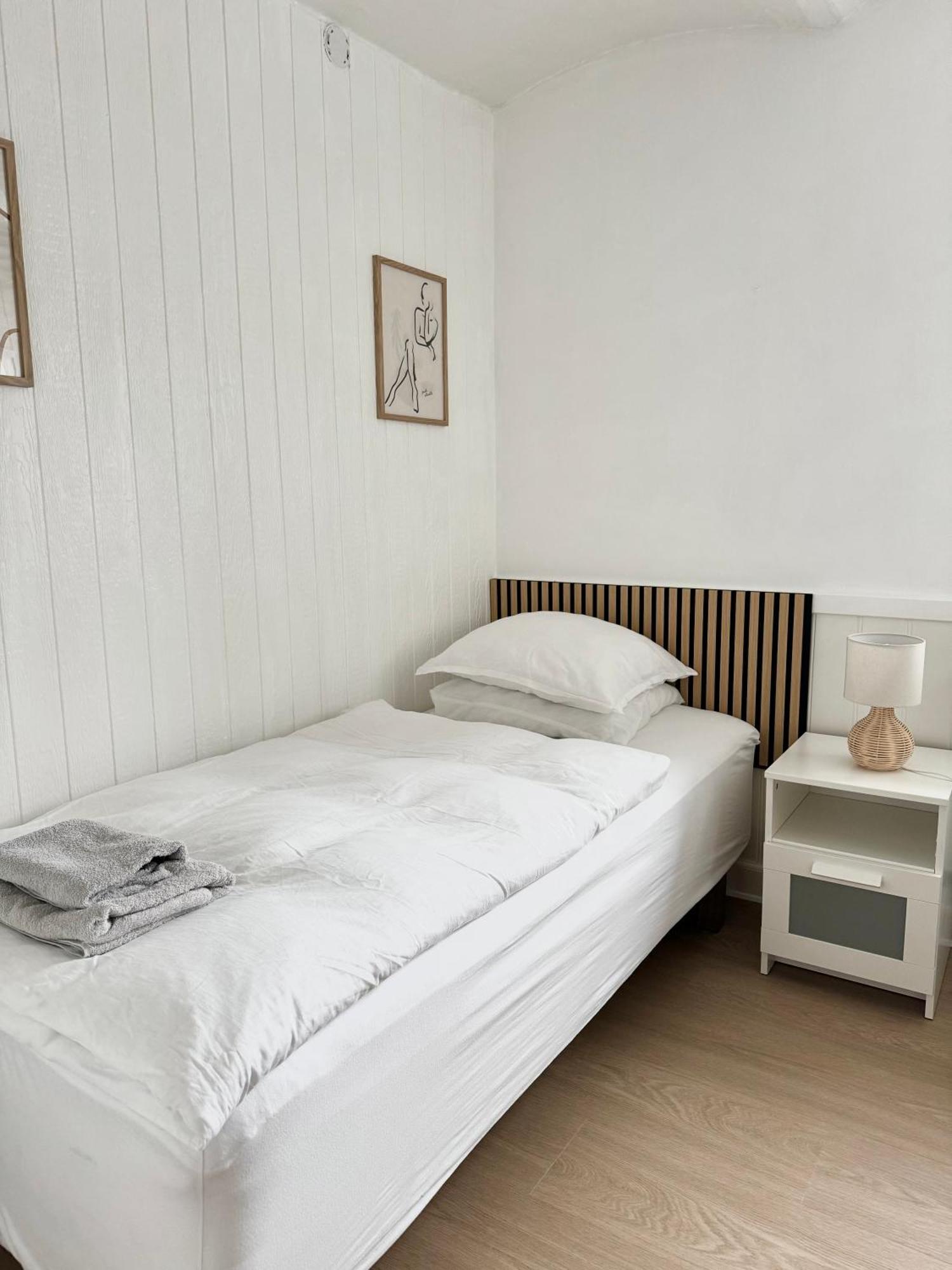 Bb Esbjerg Bed & Breakfast Room photo